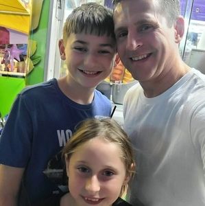 Meet your Posher, Stephen